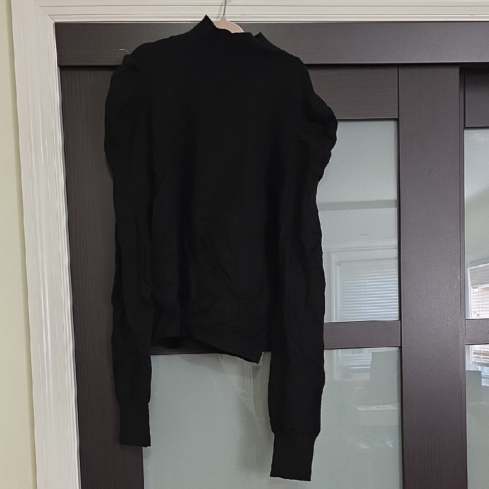 Express Women's Black Turtleneck Sweater